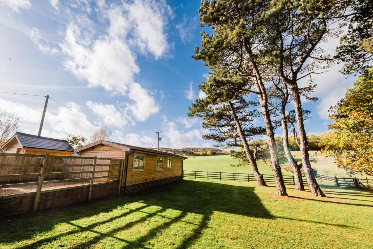 Low Moor Lodge Scarborough Esterno foto